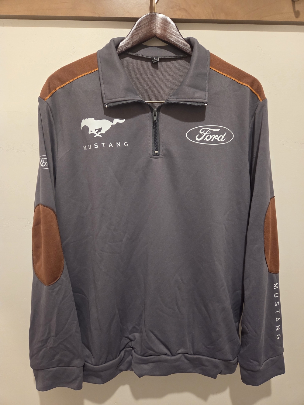 Ford Mustang Quarter Zip Pullover Men's Large Elbow Patch